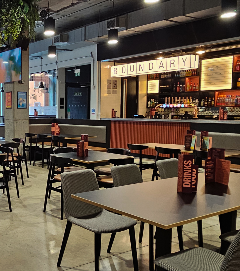 Manchester Met Student Union Bar Full Room